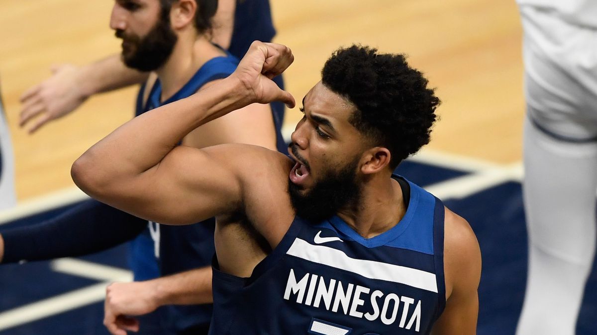 The-future-of-the-Wolves:-Towns-Edwards-...-And-who-else?