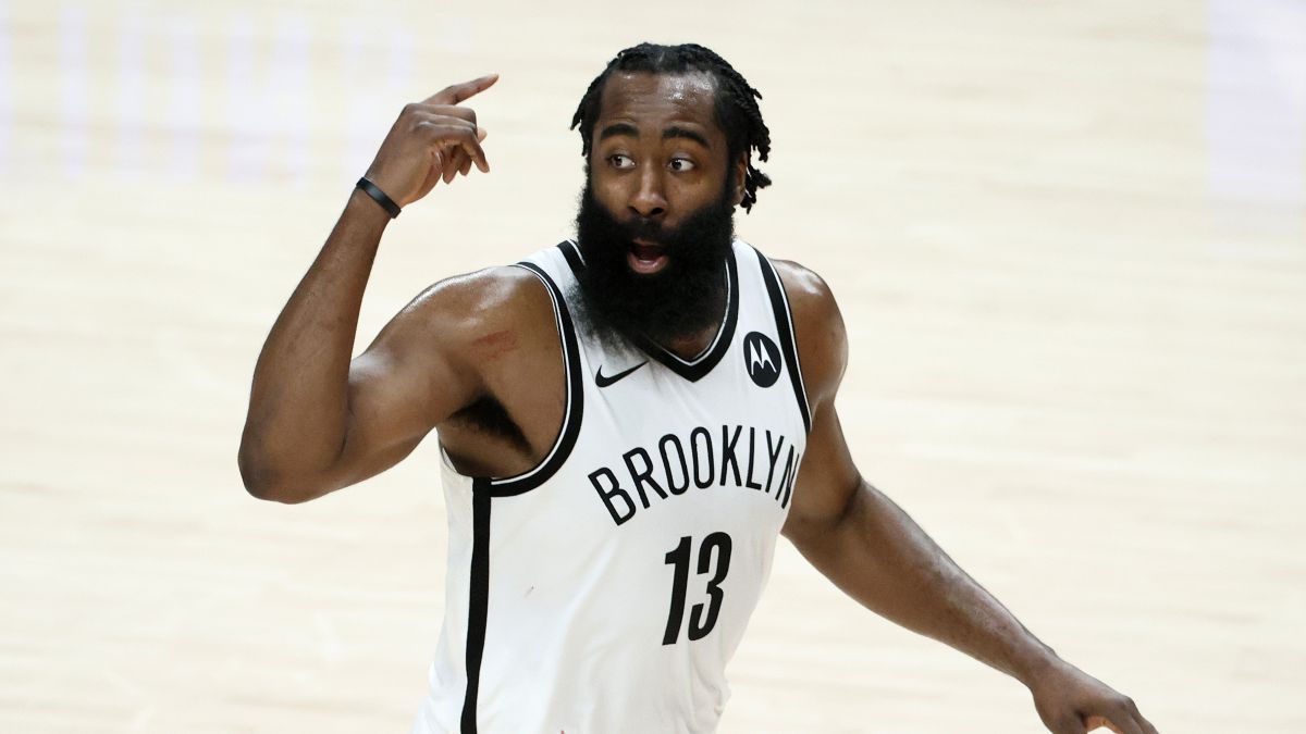James-Harden:-"With-everyone-in-shape-no-one-can-beat-us"
