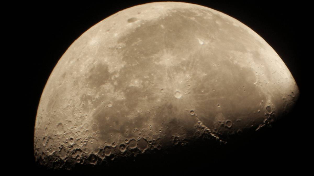 Cuanto Tardaron En Llegar A La Luna