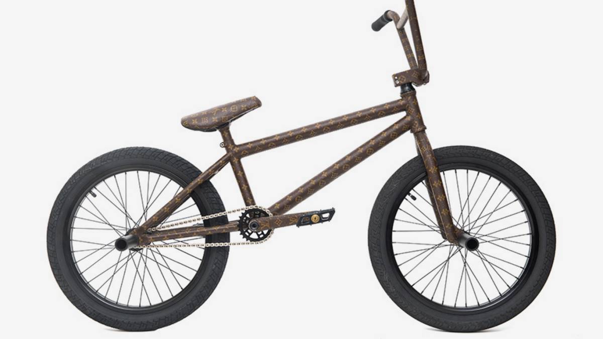 BMX Louis Vuitton y el BMX cruzan sus caminos en Capucines 218