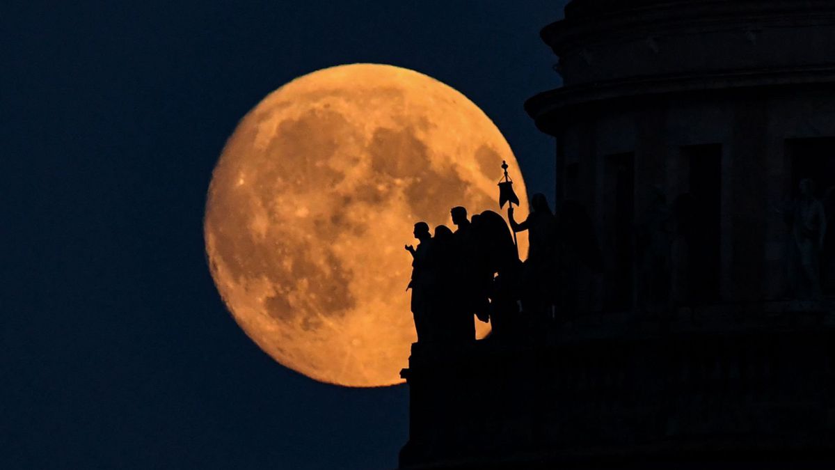 Calendario lunar de julio: fases de la luna y cuándo habrá luna llena este mes