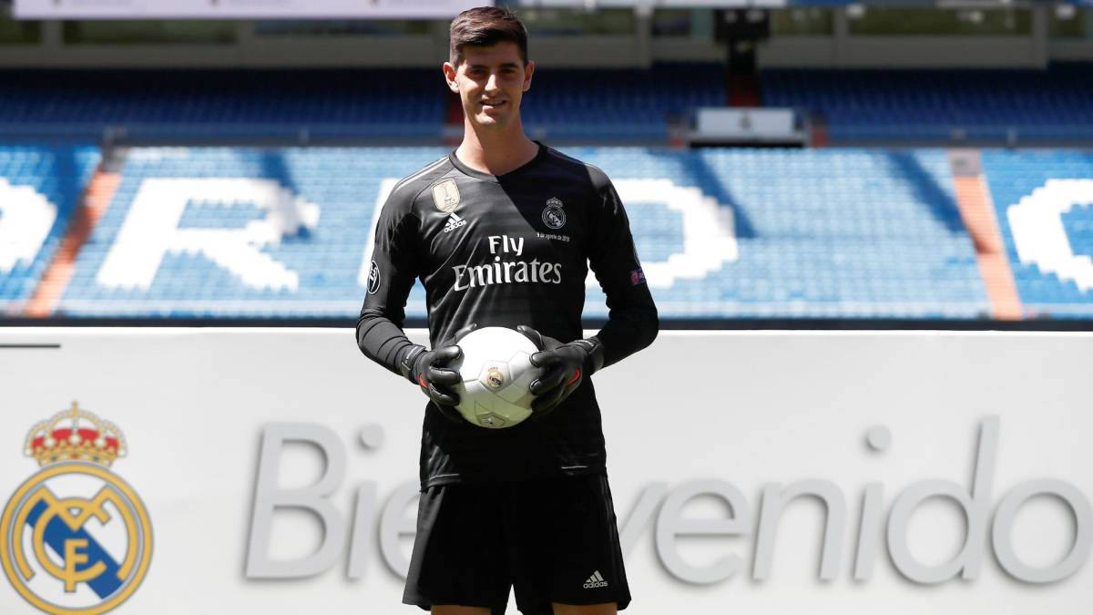 Thibaut Courtois: Real Madrid unveil signing from Chelsea ...