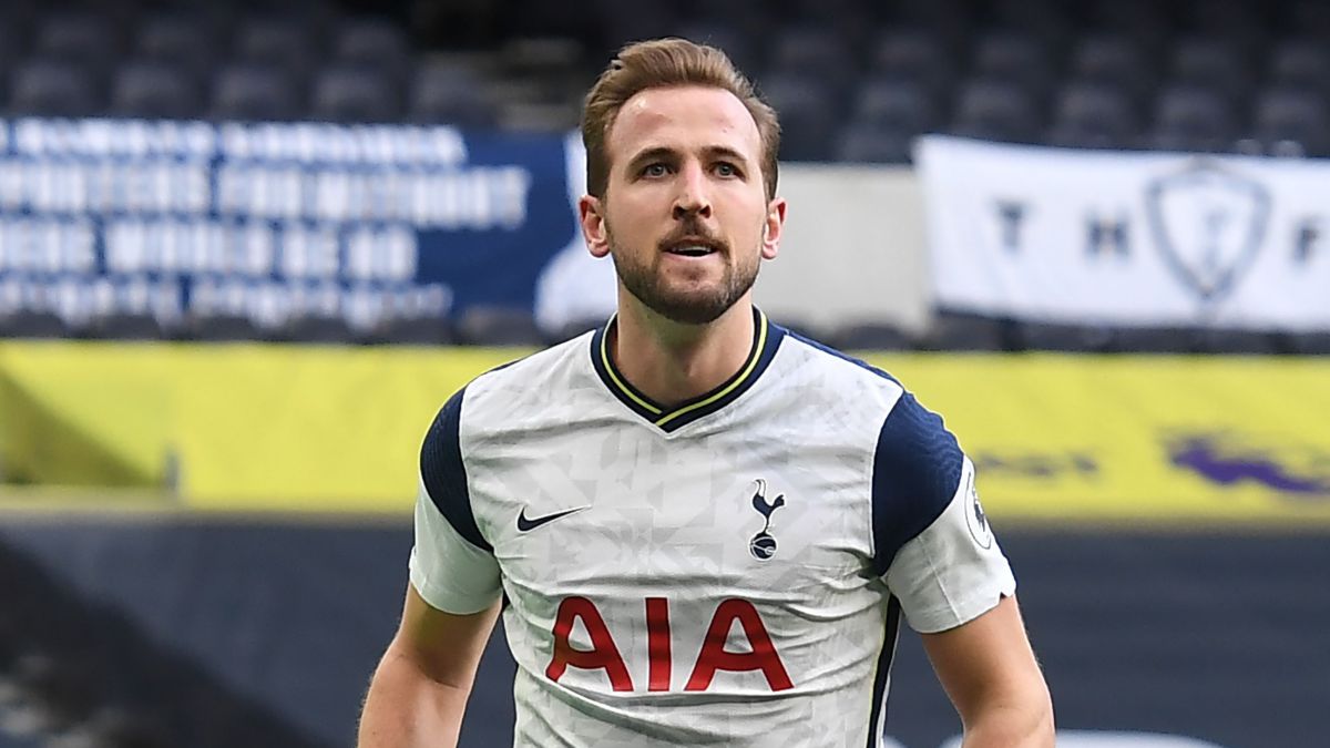 Tottenham-give-in:-agree-to-sell-Kane-for-190-million