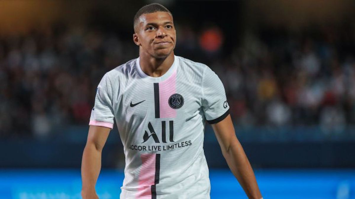 A-new-Madrid-plan-for-Mbappé-makes-PSG-doubt
