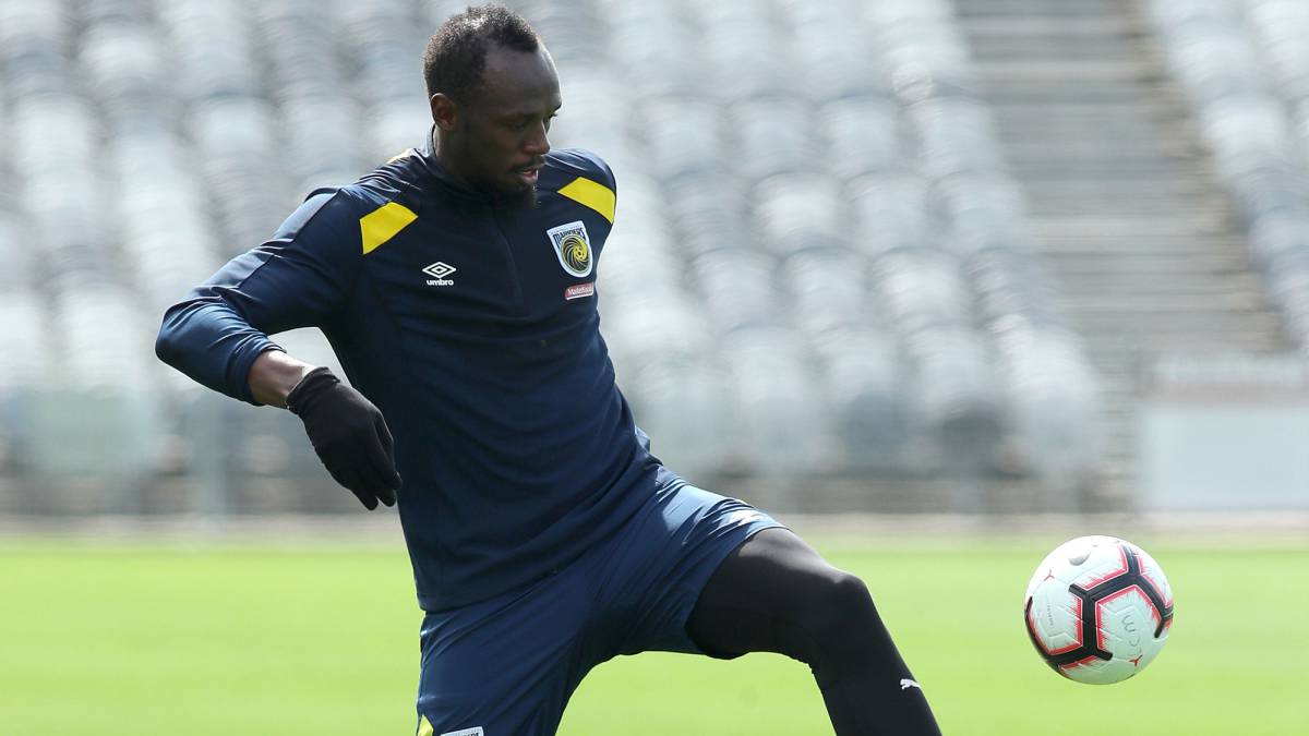 Usain Bolt to make footballing debut in A-League on Friday