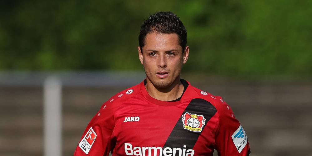 Mexicanos por el mundo  Chicharito podría reaparecer con 