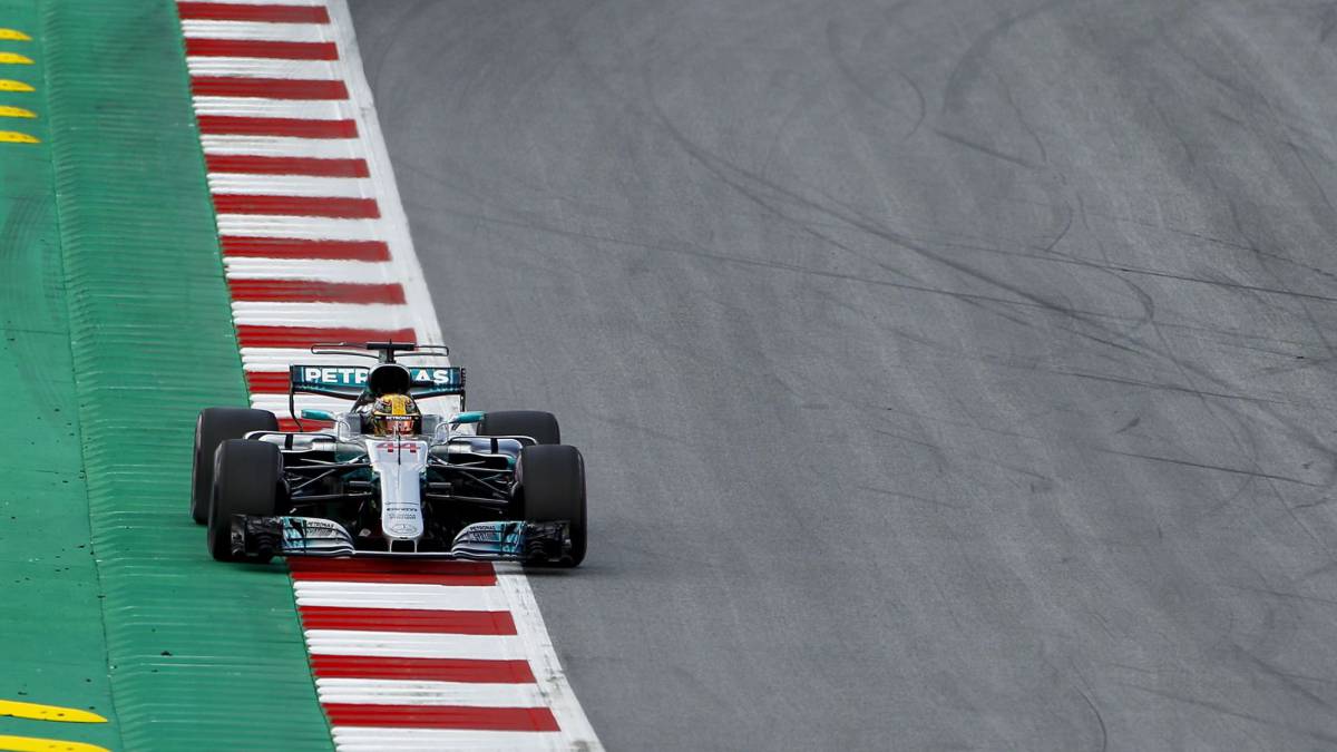 Hamilton To Be Penalized With Five Grid Positions