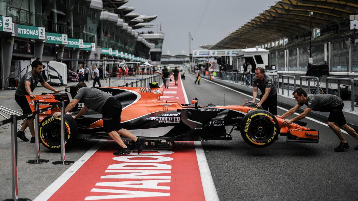 Mclaren Goal To Replicate The Red Bull Era Of Vettel