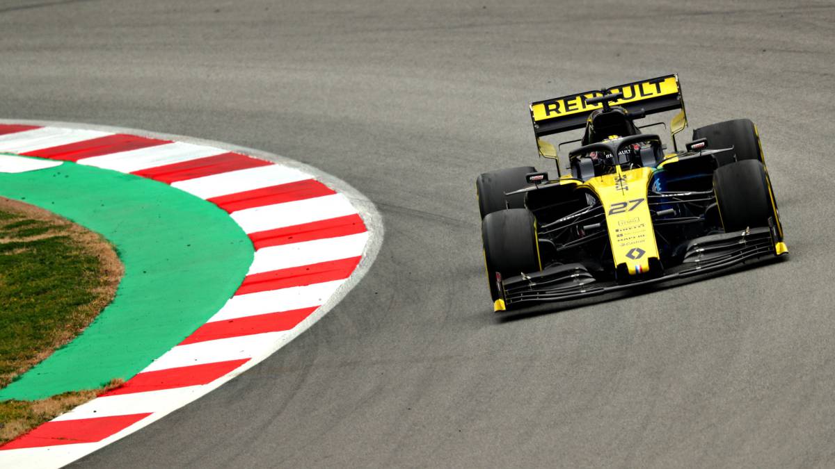 Renault And Honda Go Racing And Mclaren Works Long Runs Sports