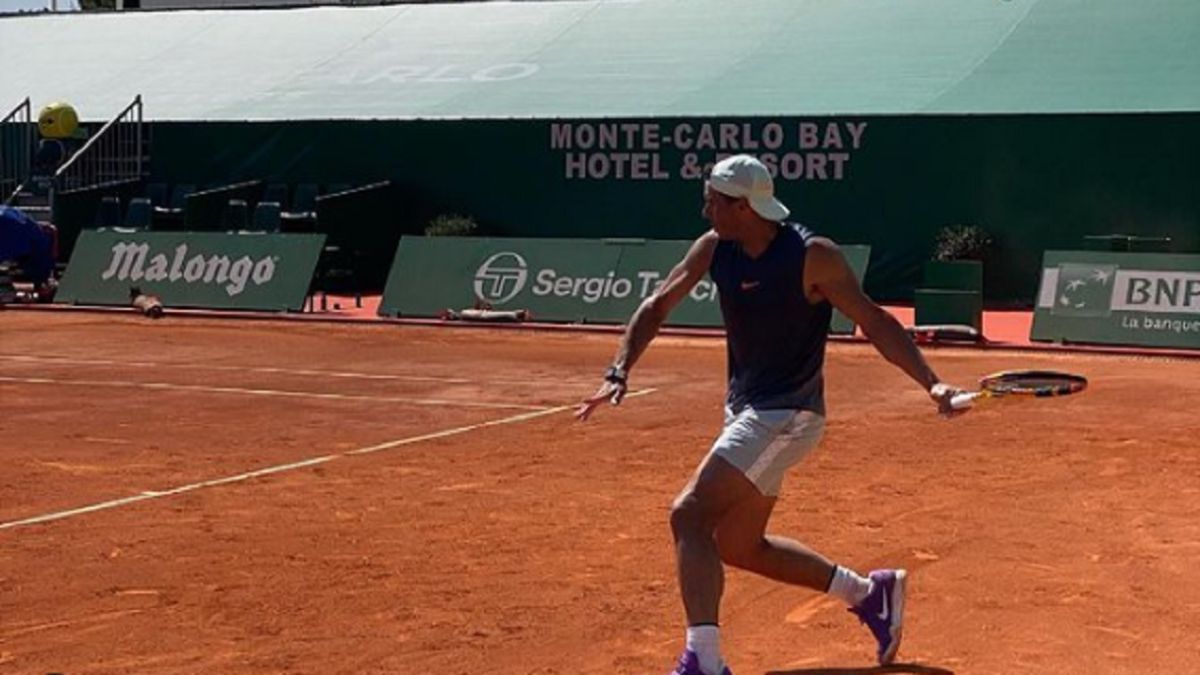 Rafa-Nadal-already-trains-on-the-clay-of-Monte-Carlo Rafa-Nadal-already-trains-on-the-clay-of-Monte-Carlo