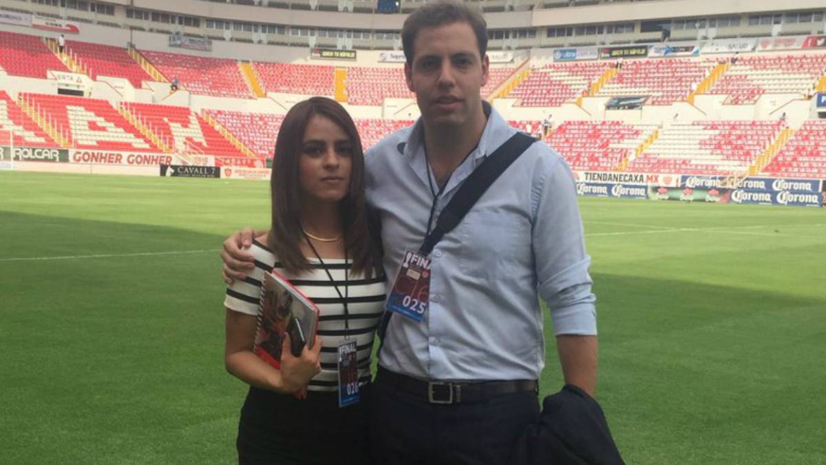 Iris Cisneros, primera mujer en narrar fútbol en español ...