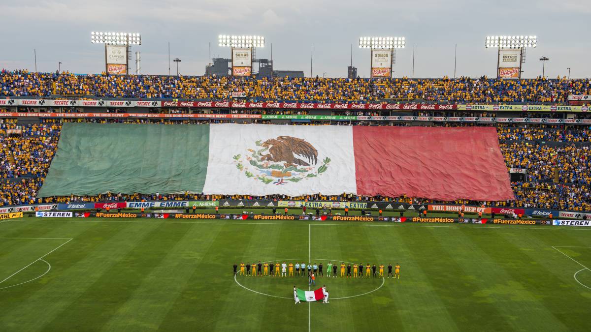 Sismo en México Porra de Tigres canta el 'Cielito Lindo 