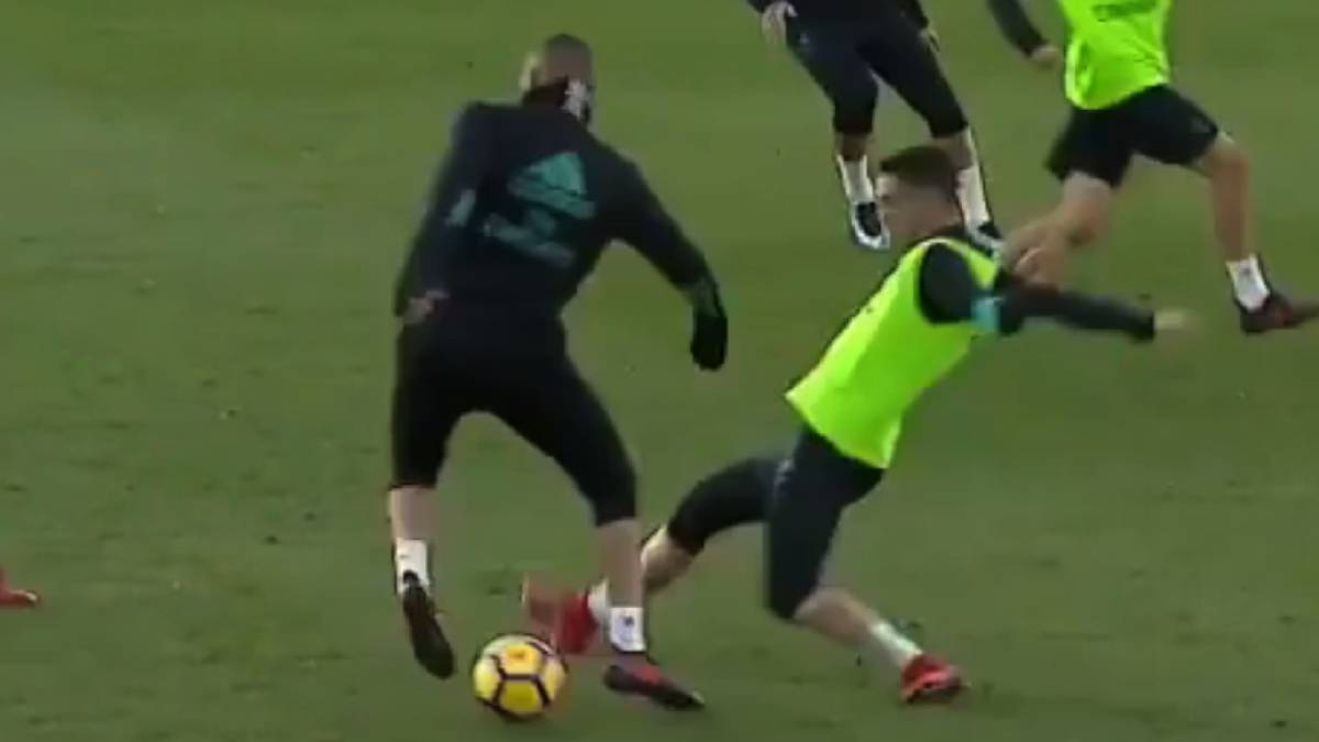 Vídeo  Ante las críticas, Benzema hizo fantasía en el 